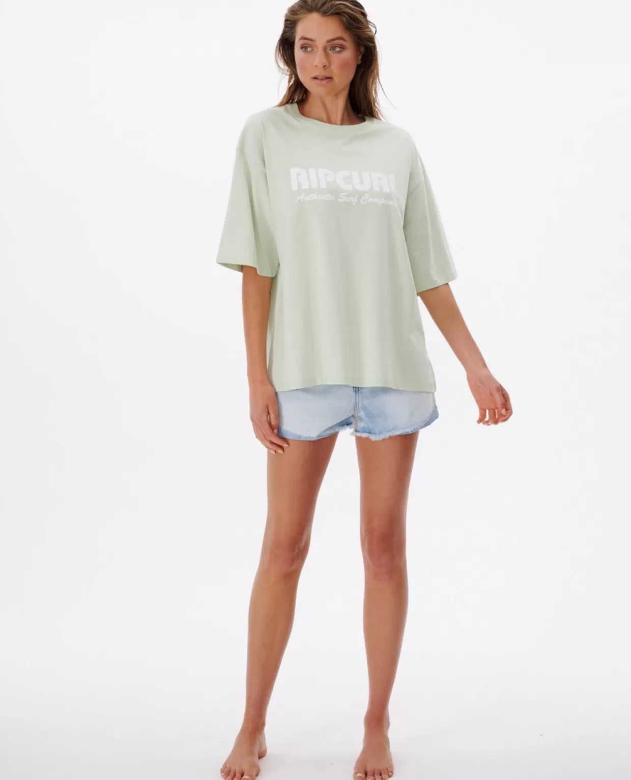 Best Surf Spray Heritage Tee Women Tees & Tanks